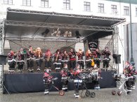 Jeden z orchestrů Eurokarnevalu na náměstí Republiky, autor: Tomáš*