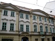 Harrachovský palác v Jindřišské ulici (bývala tam prodejna Baťa), autor: Tomáš*