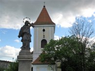 Sv.Jan Nepomucký před kostelem sv.Filipa a Jakuba na Zlíchově, autor: Tomáš*