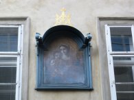 Obraz Madony s Ježíškem na domě v Zámecké ulici, autor: Tomáš*