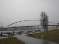 Nový Trojský most a zbytek starého trojského tramvajového mostu, autor: Tomáš*