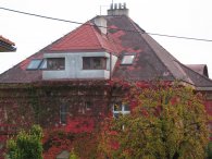 Dům, který na podzim vyniká, autor: Tomáš*
