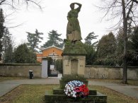 Vinořský hřbitov s pomníkem obětem I.světové války, autor: Tomáš*