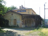 Chátrající bývalé nádraží v Bubenči, autor: Tomáš*