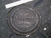Kaufland má svůj kanálový poklop, autor: Tomáš*