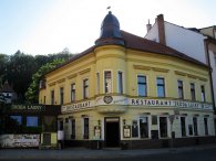 Cílová restaurace Škoda lásky na náměstí, autor: Tomáš*