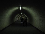 V tunelu pro pěší z Karlína na Žižkov, autor: Tomáš*