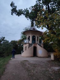 Park Cibulka - čínský pavilon, autor: Andrea Kylarová